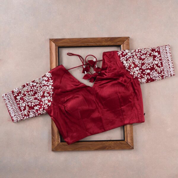 White & Red Colour Rangoli Silk Sequence Embroidery Work Saree With Blouse - Image 3